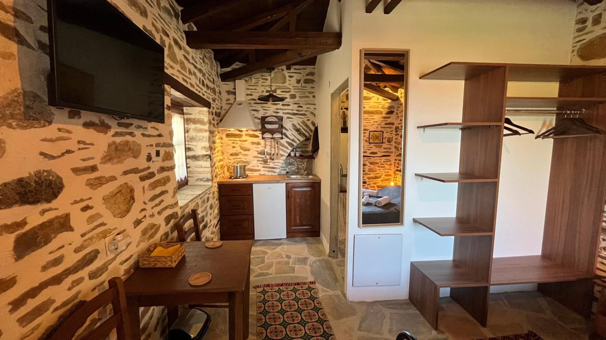 San Lorenzo Cottage - Παραδοσιακά Πέτρινα Δωμάτια Agios Lavrentios Exterior photo