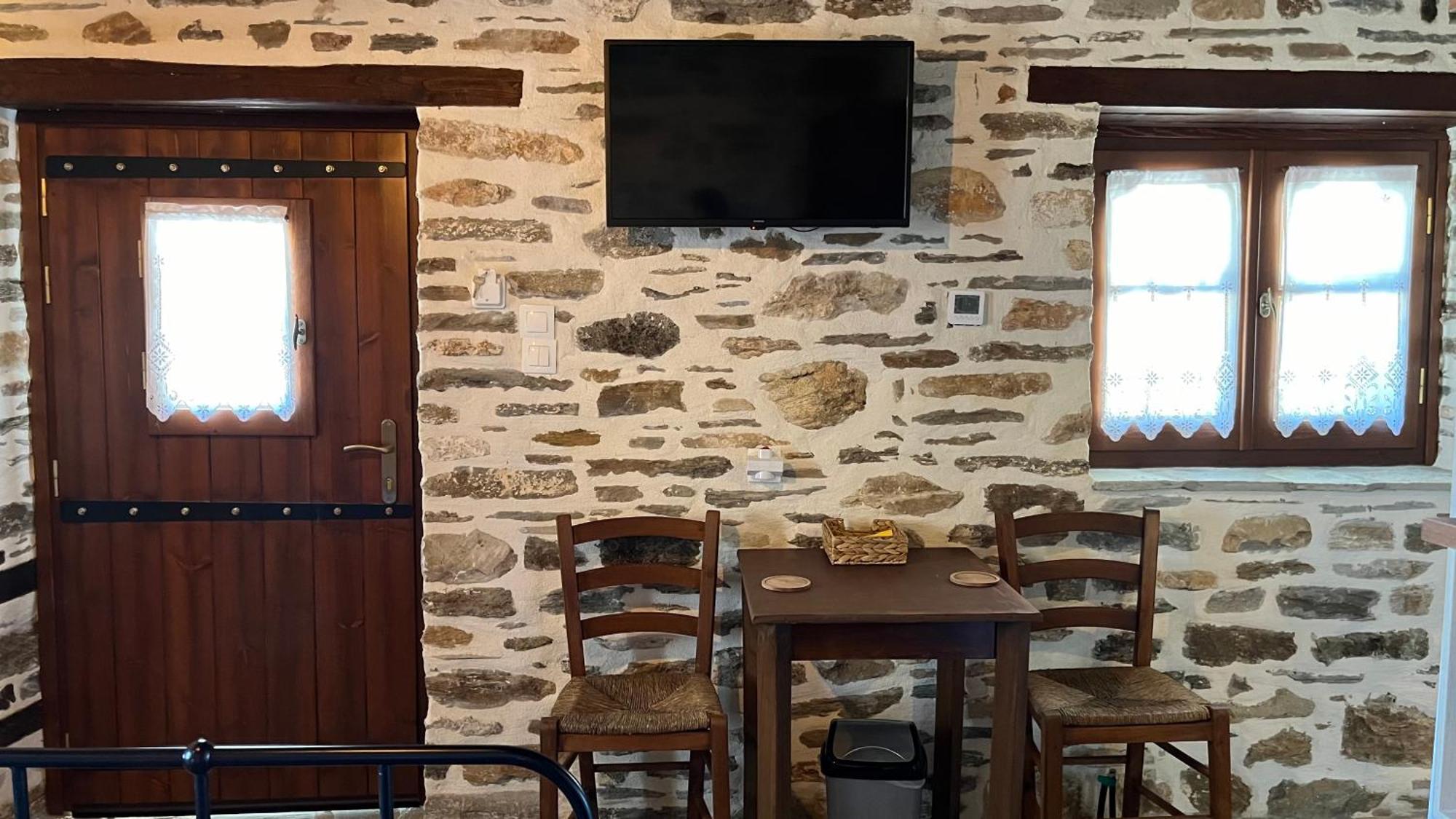 San Lorenzo Cottage - Παραδοσιακά Πέτρινα Δωμάτια Agios Lavrentios Exterior photo